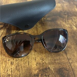 Women’s Ray Bans